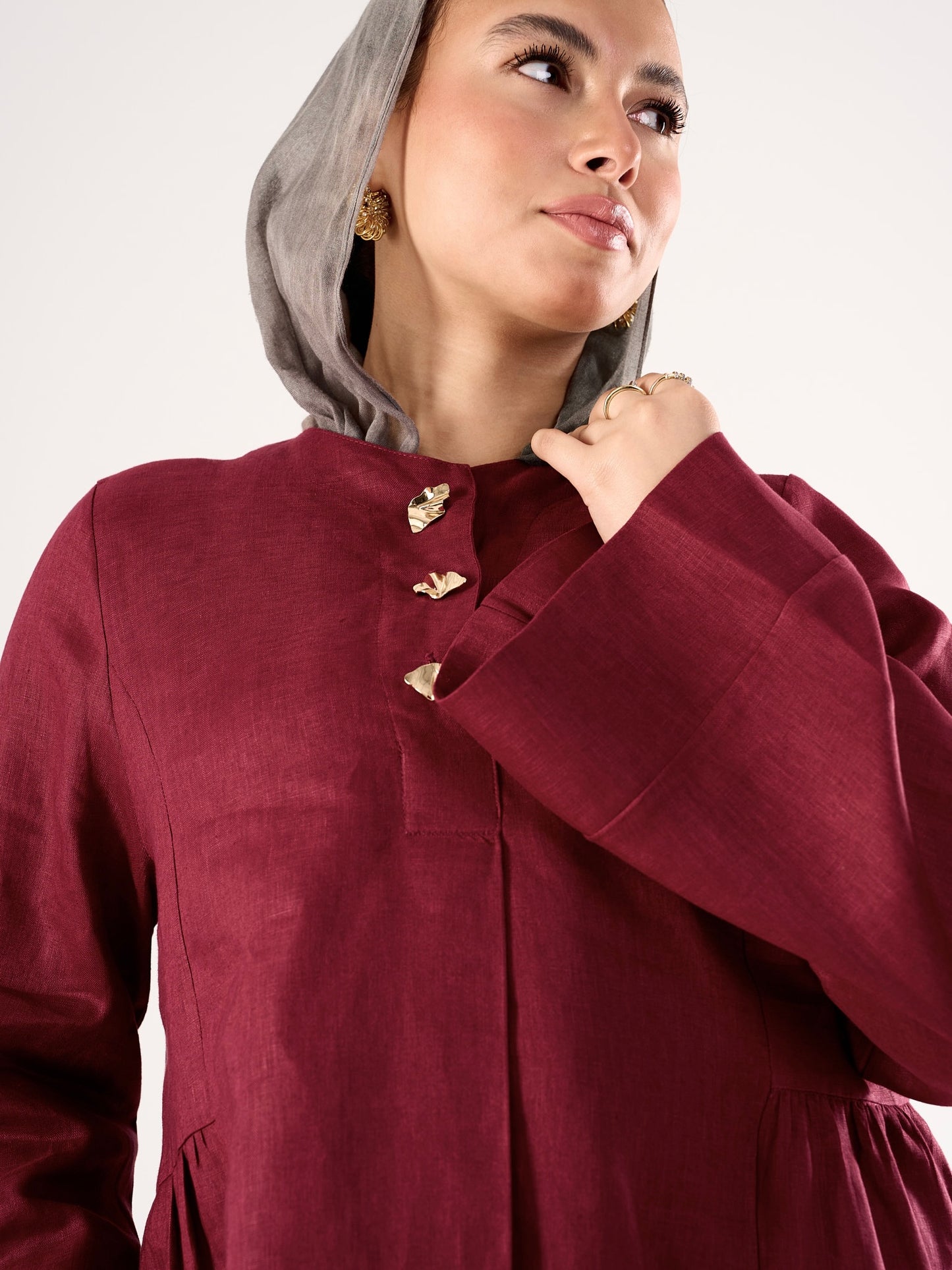 Divine Blouse in dark Maroon
