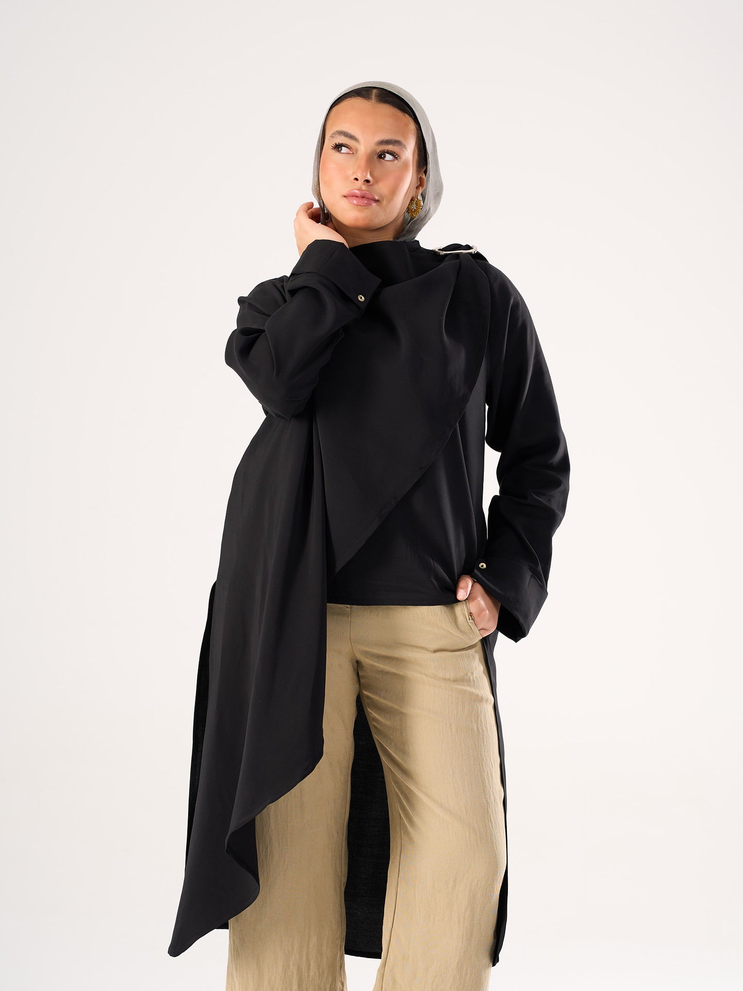 Shawl blouse in Black