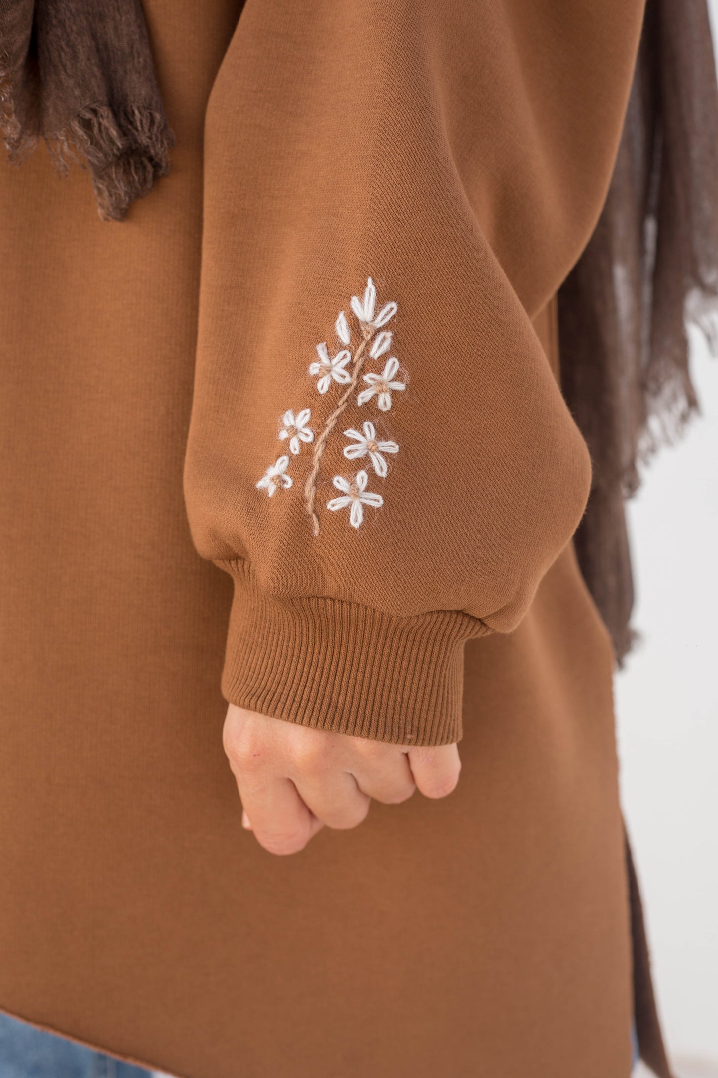 Blossom sweatshirt in brown