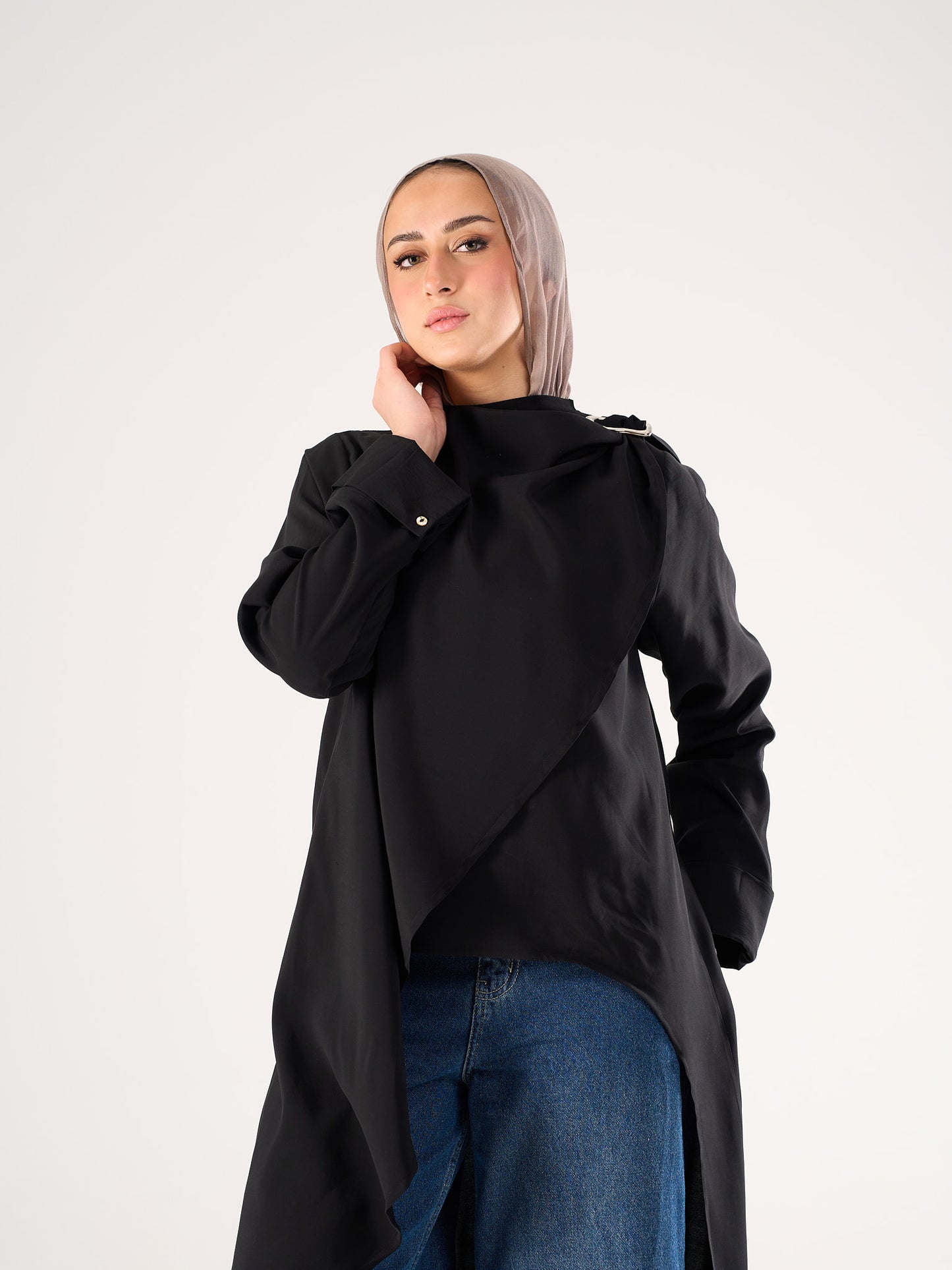 Shawl blouse in Black