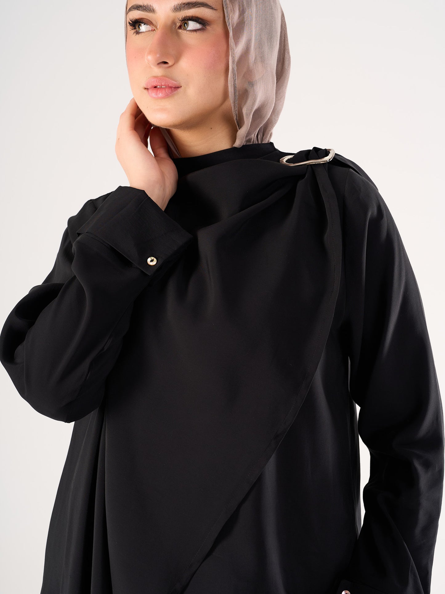 Shawl blouse in Black