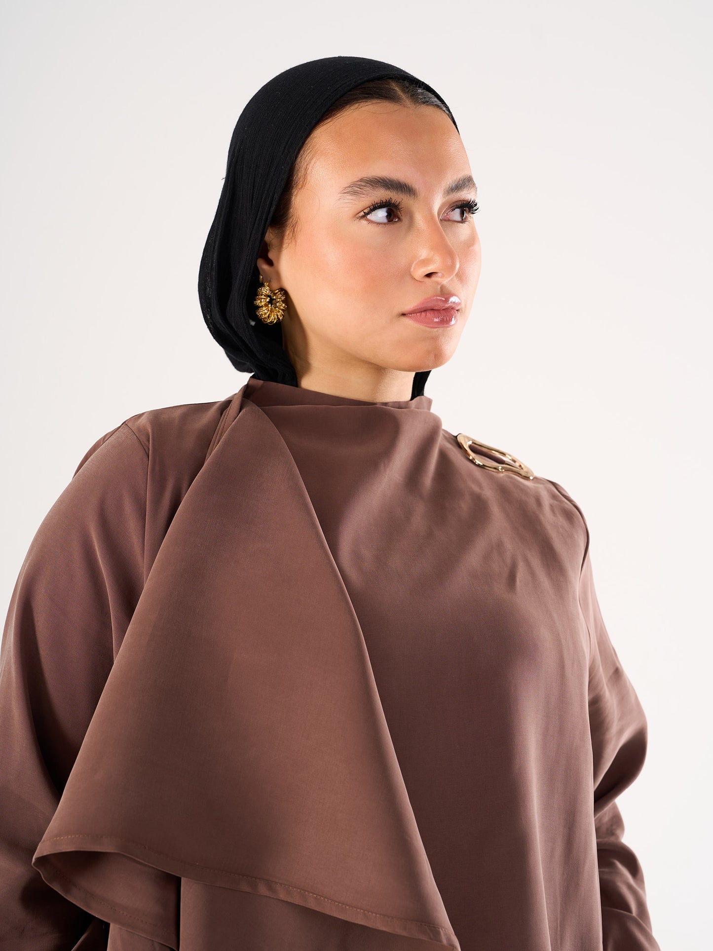 Shawl blouse in Brown