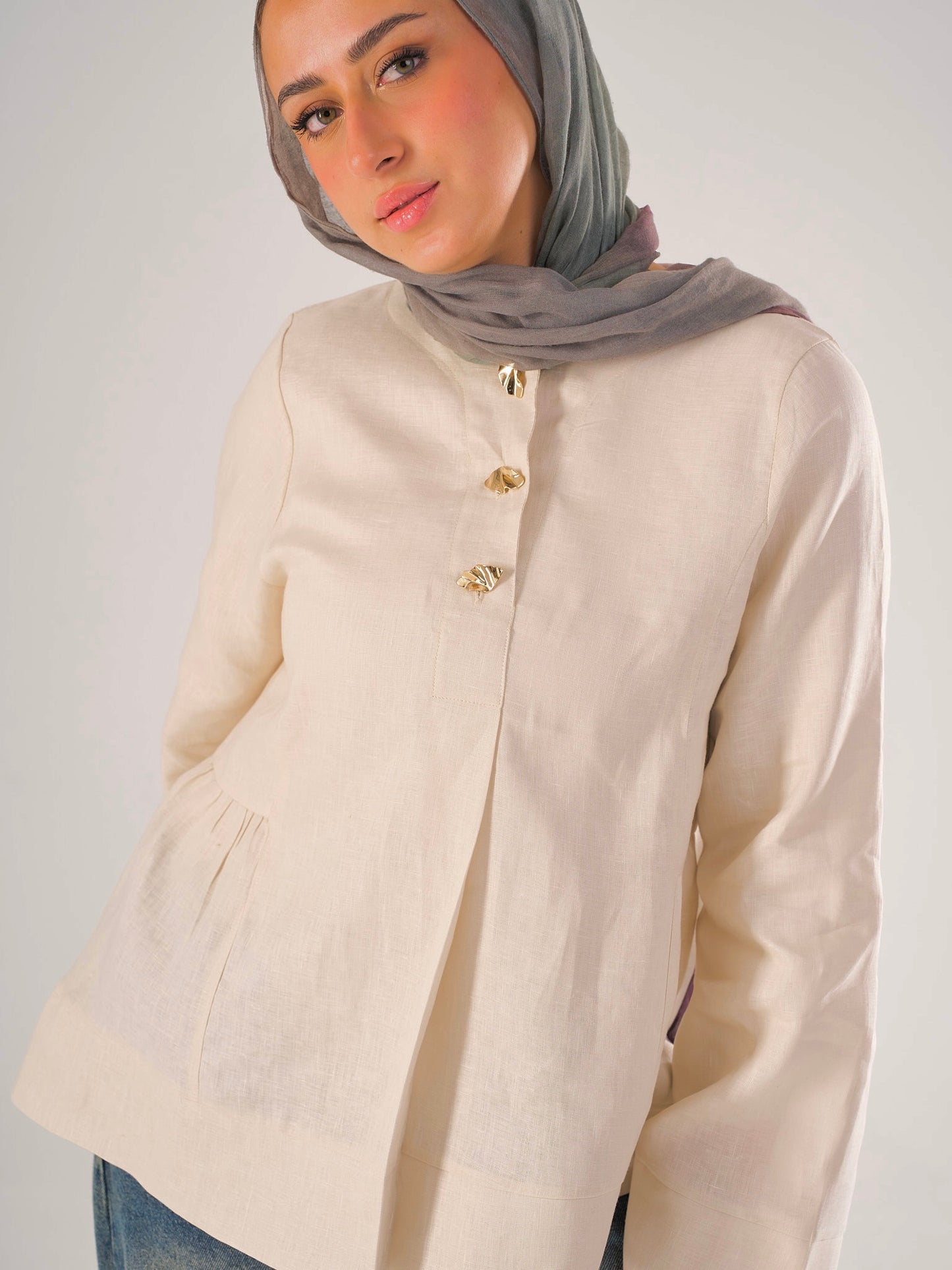 Divine Blouse in Light Beige