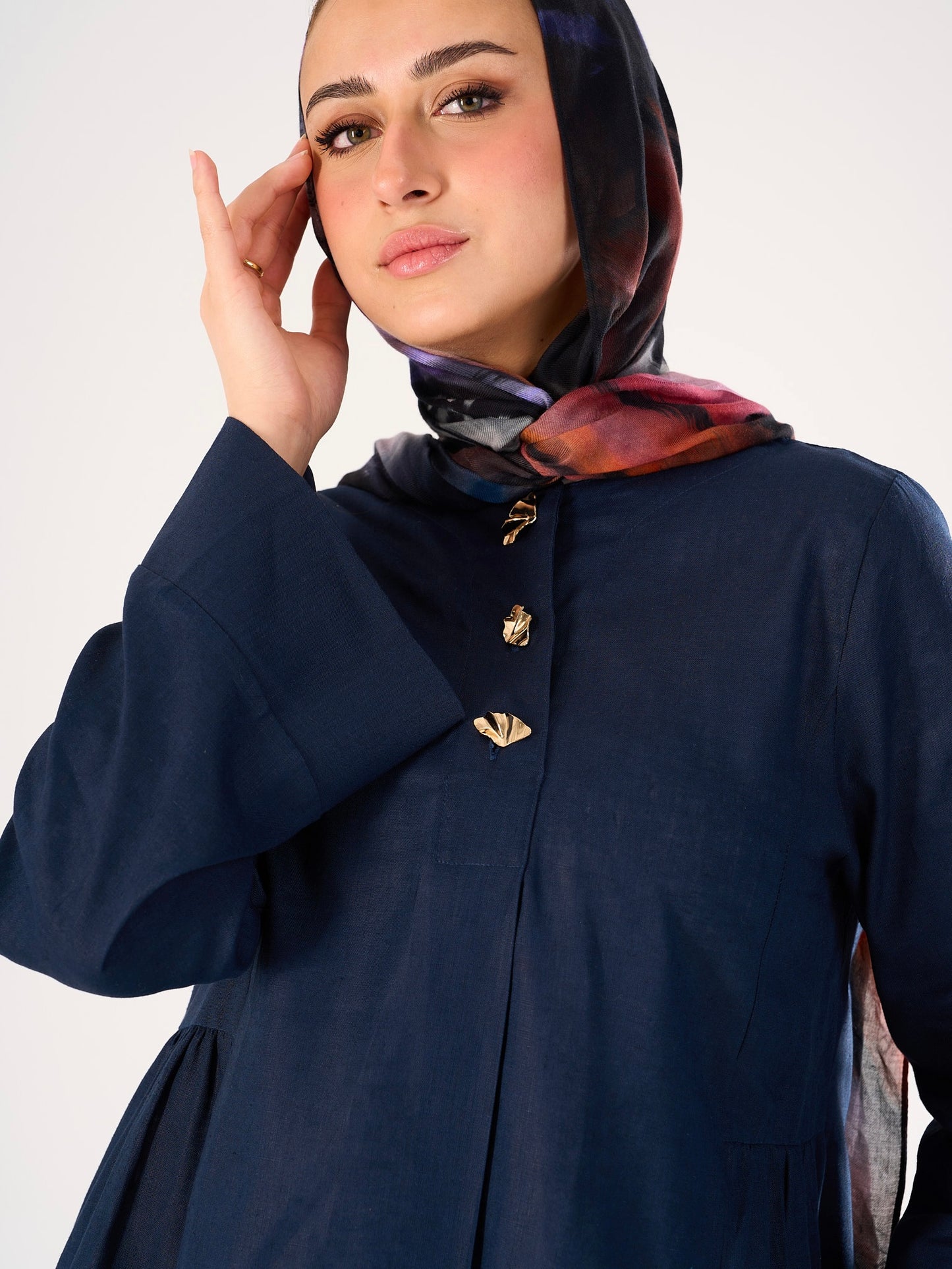 Divine Blouse in Dark Blue