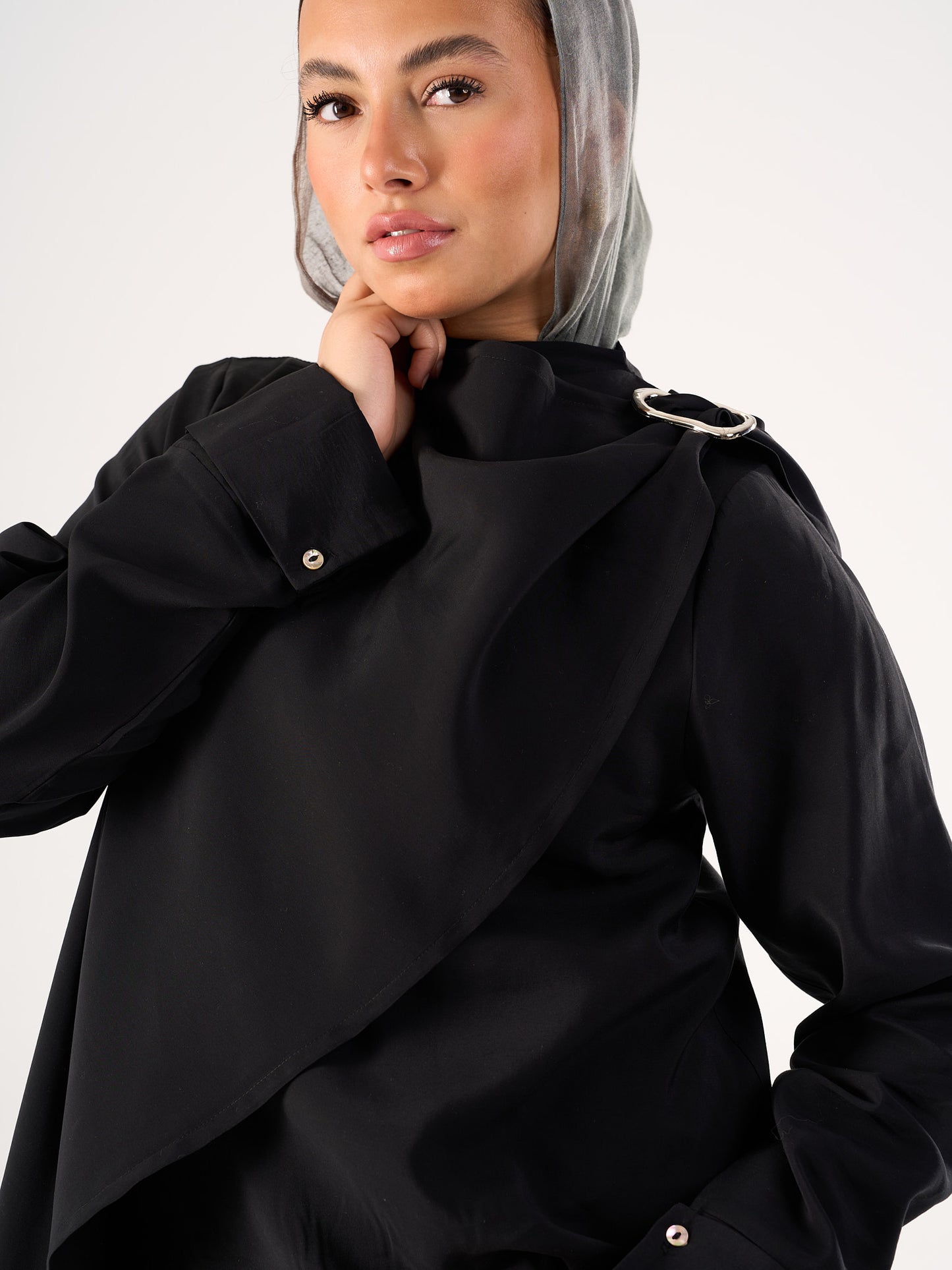 Shawl blouse in Black